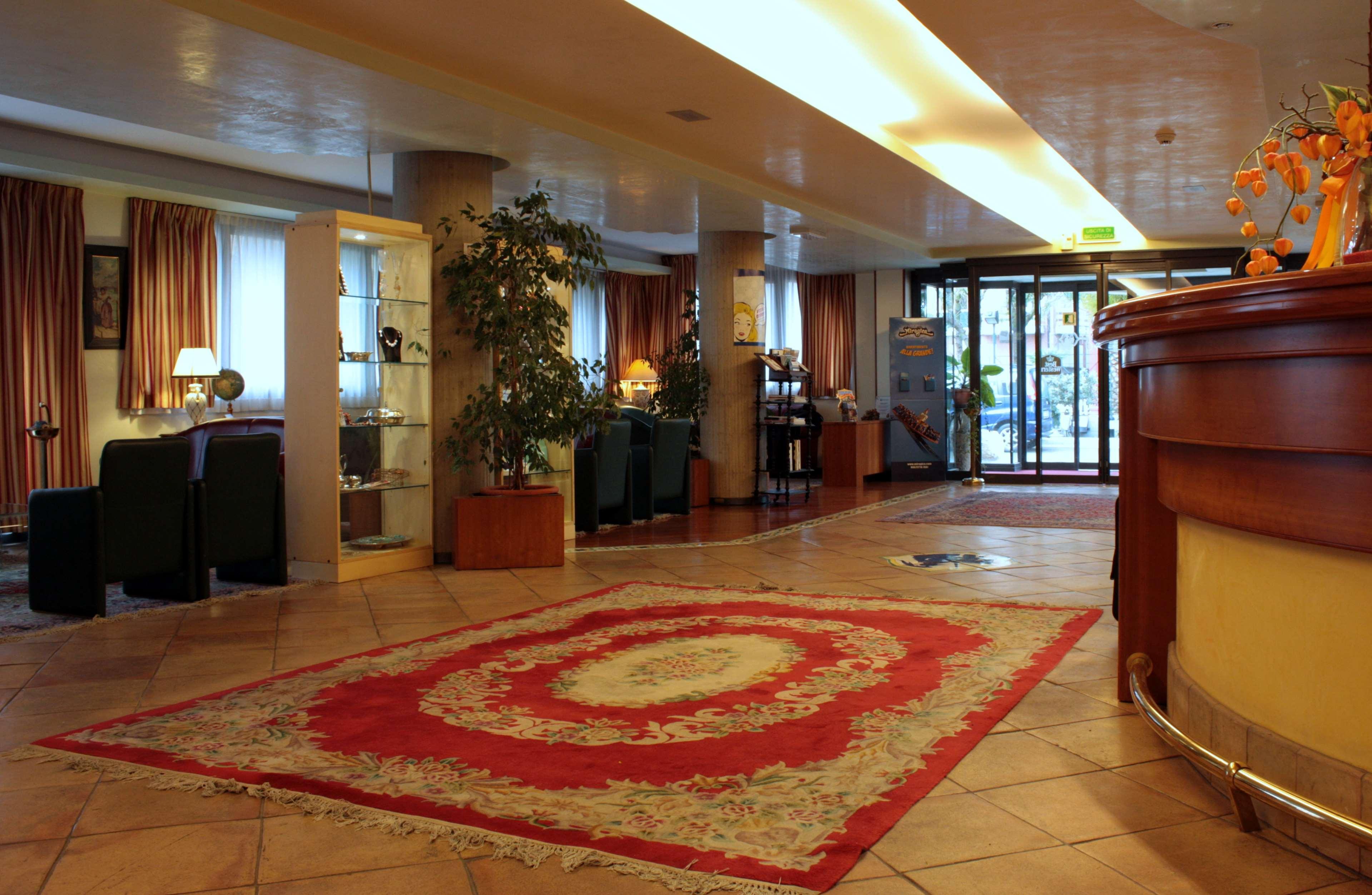 Best Western Hotel Dei Cavalieri Барлетта Экстерьер фото